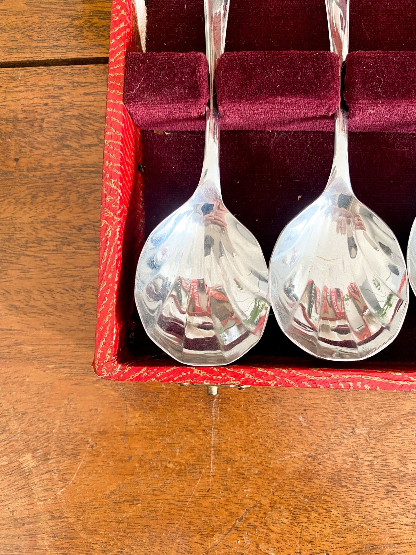 Vintage Sheffield Scalloped Spoon Set - Perth Market