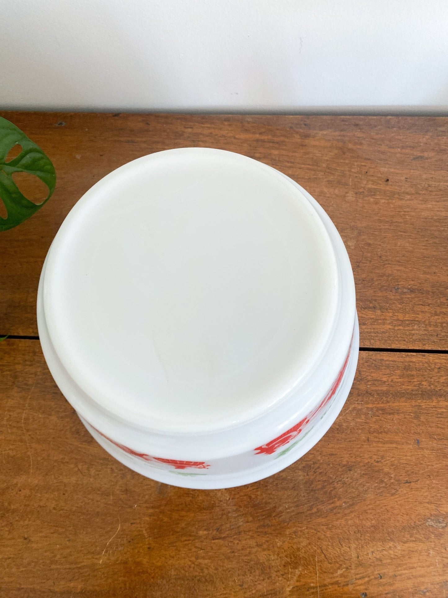 Vintage Tom & Jerry Milk Glass Bowl - Perth Market
