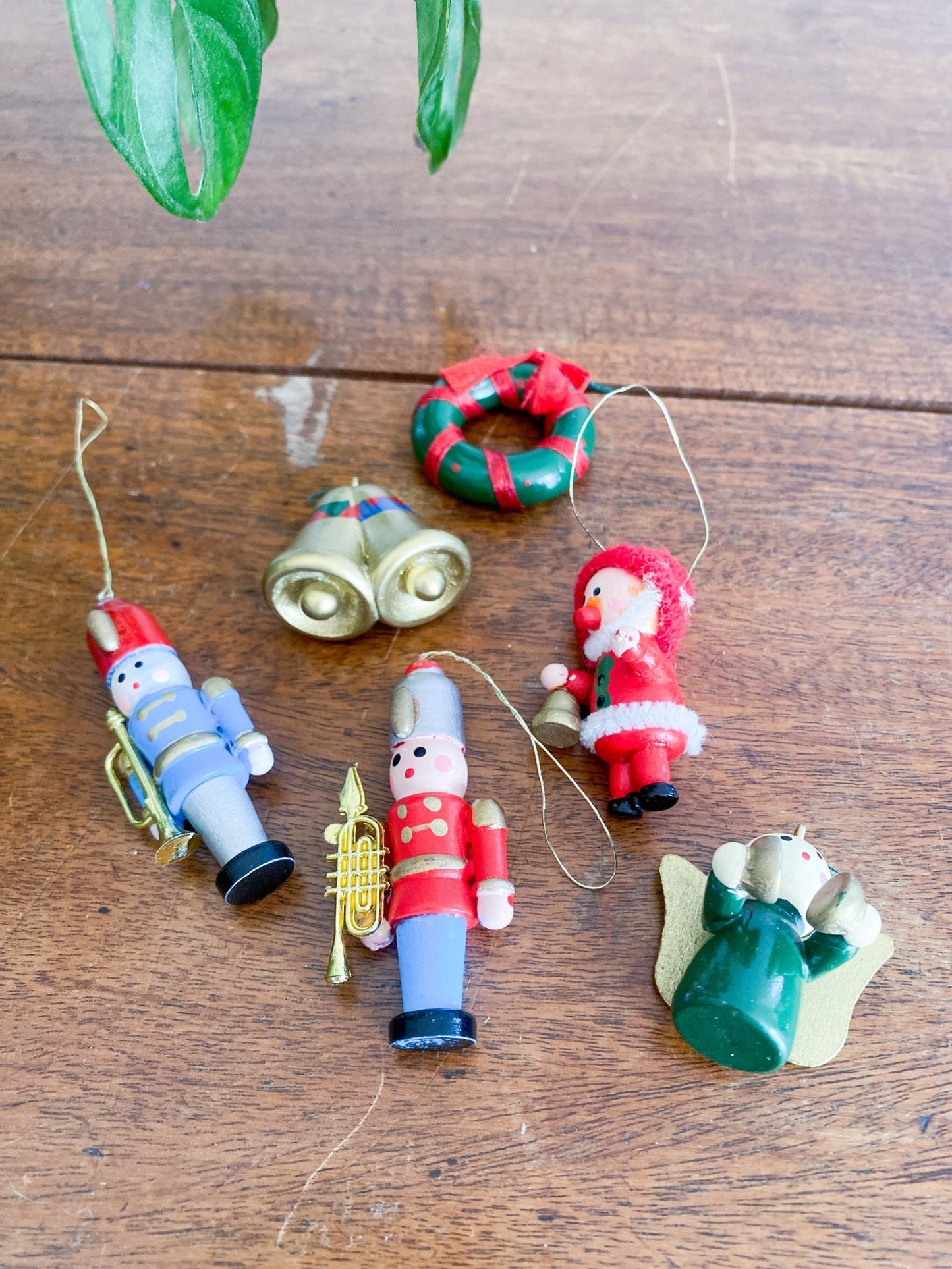 Lot of Vintage Handpainted Wooden Ornaments - Music - Perth Market