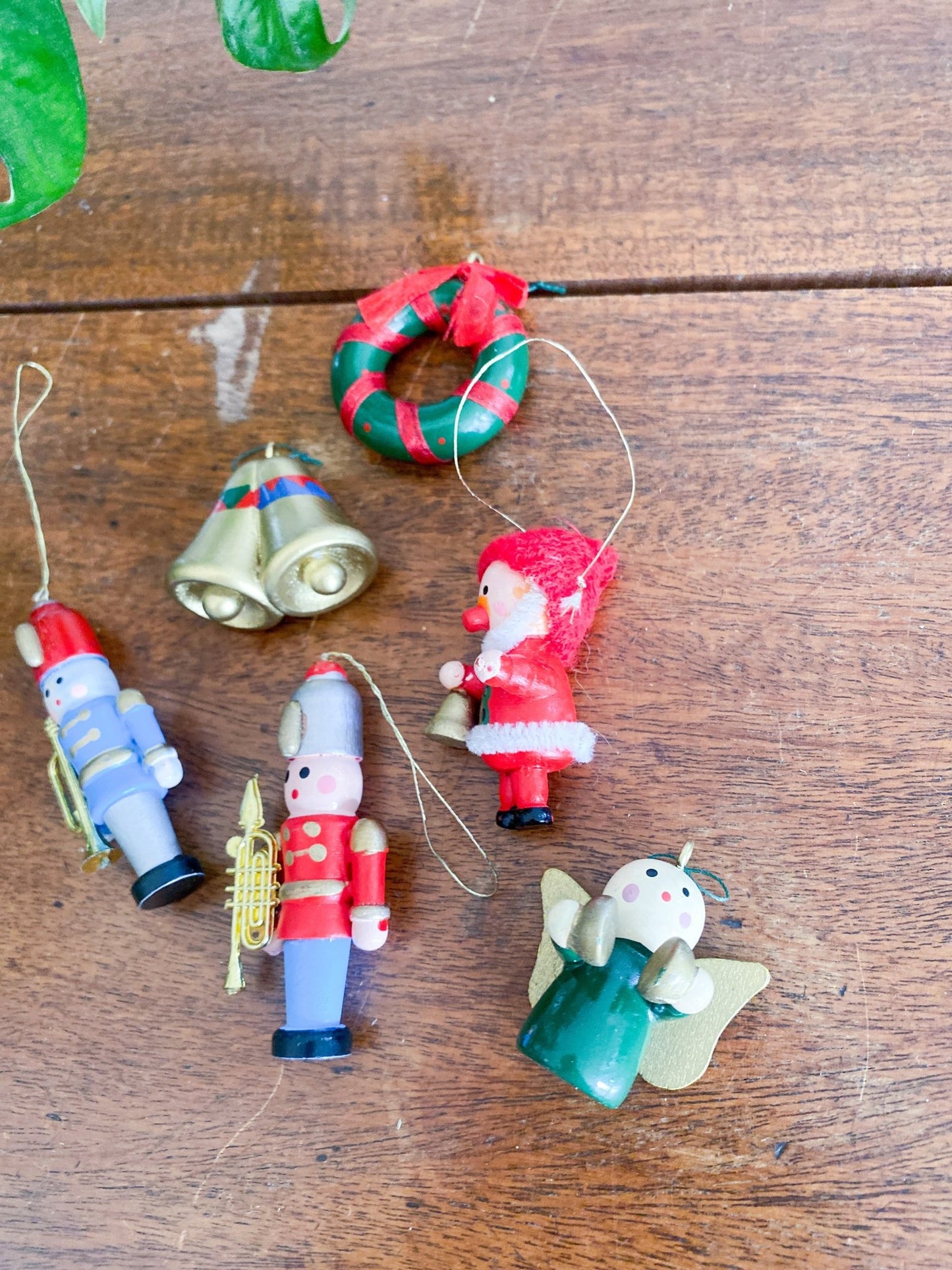 Lot of Vintage Handpainted Wooden Ornaments - Music - Perth Market