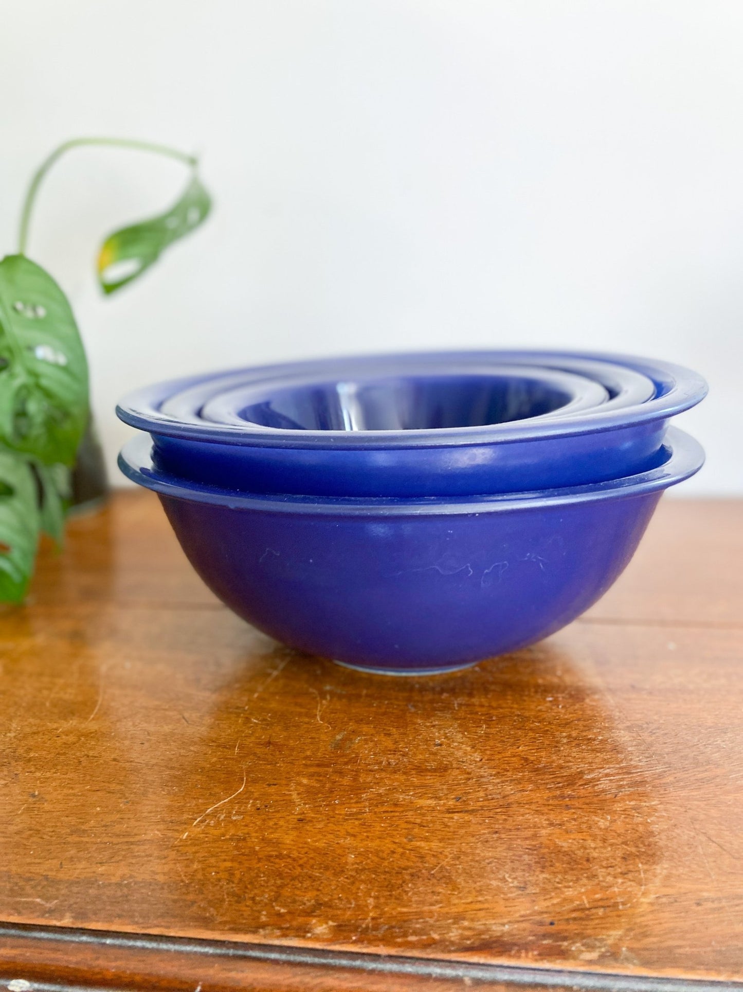 Nesting Blue Pyrex Mixing Bowls - Perth Market