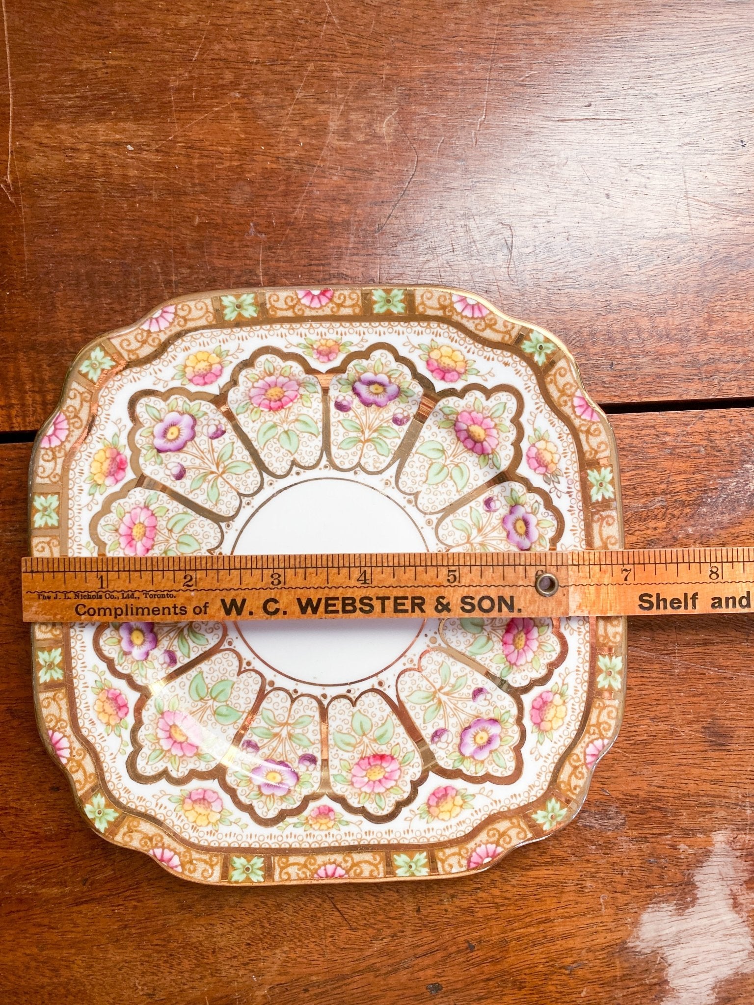Royal Albert ‘Court’ Pattern Diningware - EXTRA 40% OFF - Perth Market