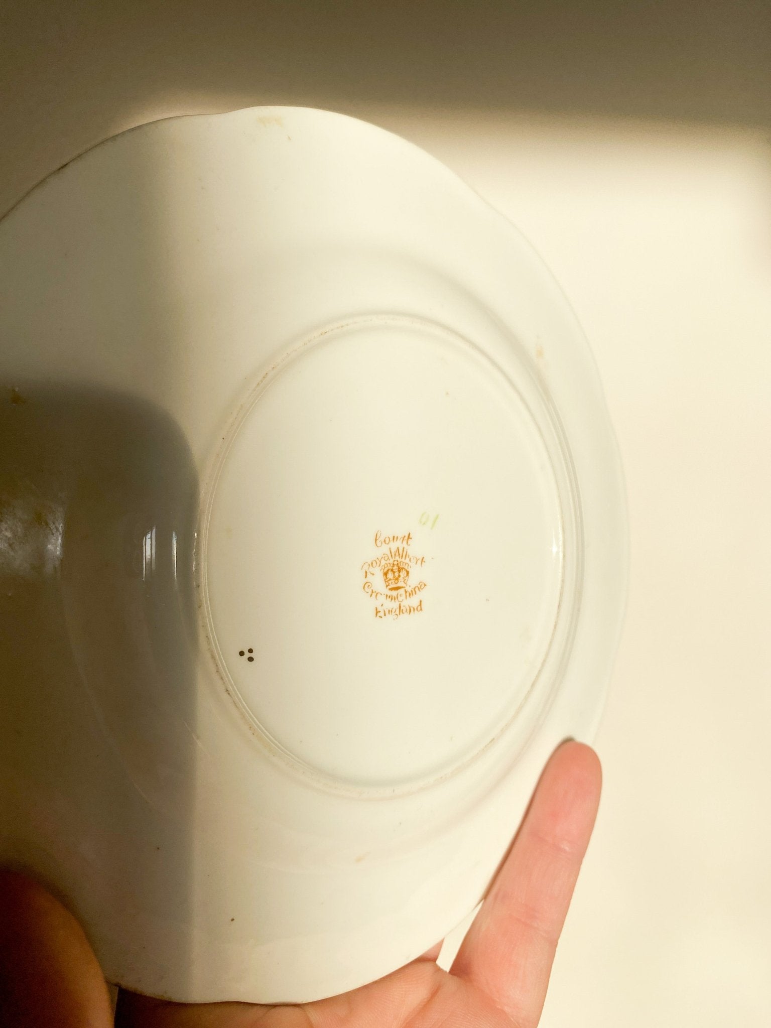 Royal Albert ‘Court’ Pattern Diningware - EXTRA 40% OFF - Perth Market